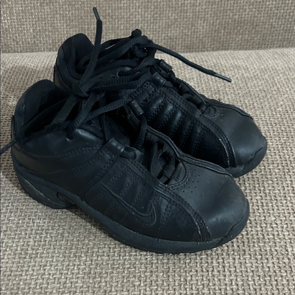 Nike Kids Size 12 C Black Lace Up Sneakers